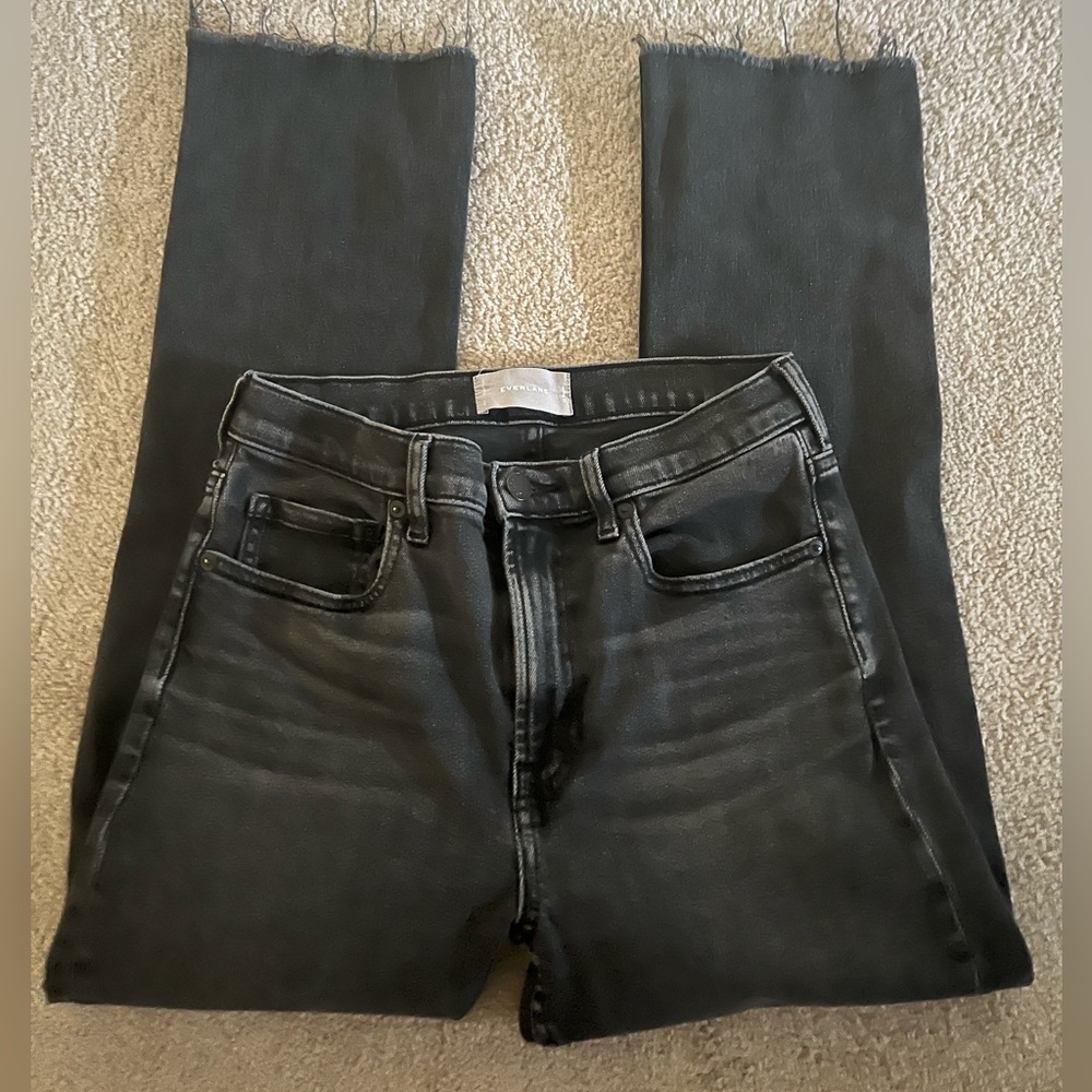 Everlane crop leg in washed black